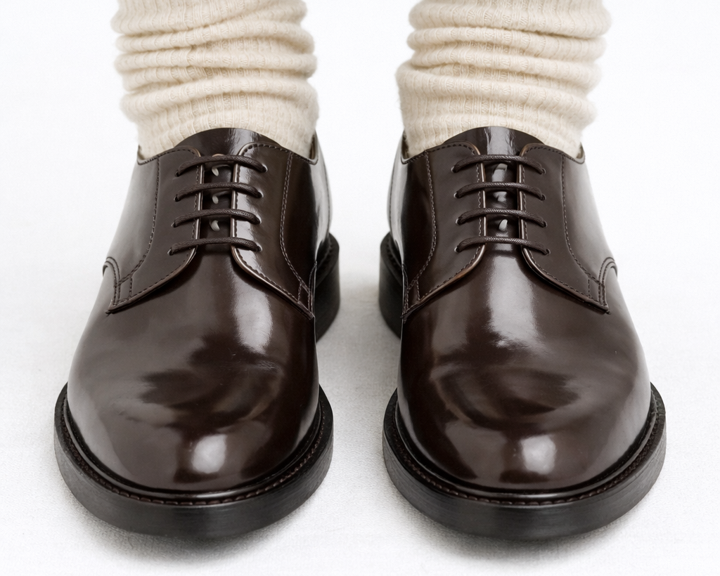 Damen-Schnürschuhe aus glattem Leder