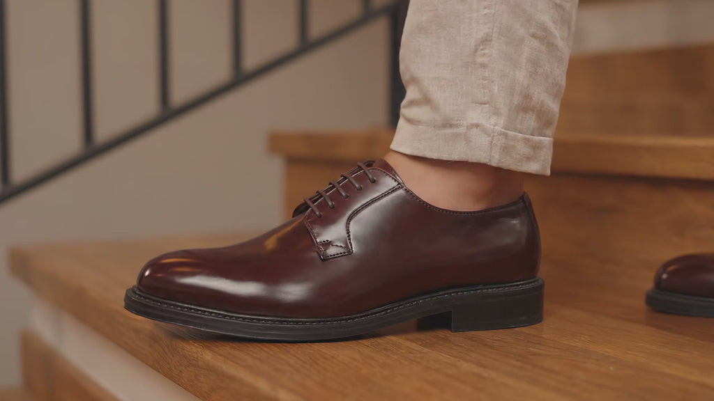 Herren-Schnürschuhe aus poliertem Leder